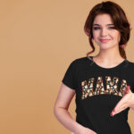 Camiseta mama halloween negra