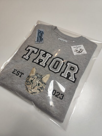 Sudadera mascota bordada personalizada - Imagen 4